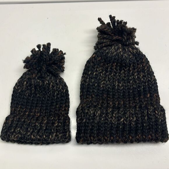 Hand Crafted Wool and Acrylic Knitted Black & Brown Marbled Winter Hat Small - Picture 2 of 11